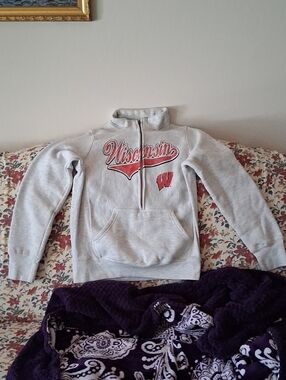 Rivalry Threads Wisconsin Light Gray Half-Zip Sweatshirt with Red Logo